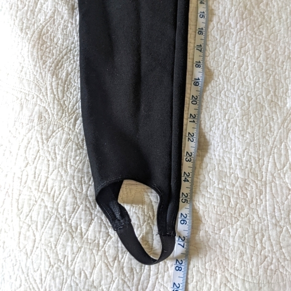 CHICO'S Black Ponte Pants with Stirrups 8 - Picture 12 of 15